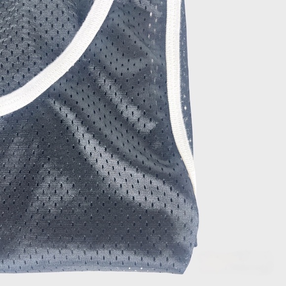 21 Men Navy Blue & White Stripe Tank Top - Picture 5 of 7